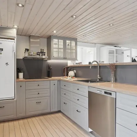 Erhardt - 800m From The Sea By Interhome Tatil Evi