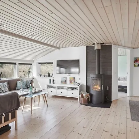 Erhardt - 800m From The Sea By Interhome Feriehus